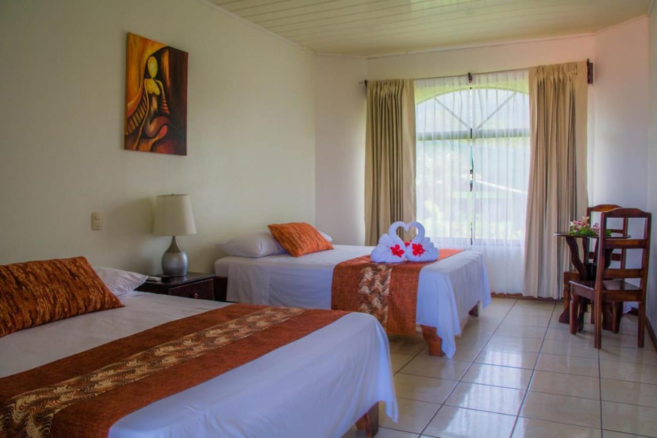 Hotel Vista Del Cerro La Fortuna Eksteriør billede