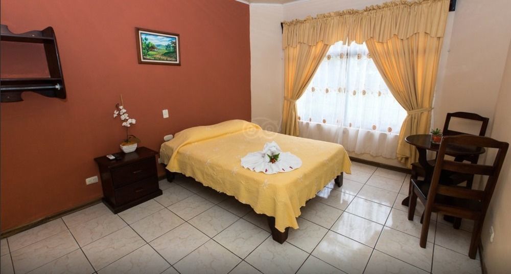 Hotel Vista Del Cerro La Fortuna Eksteriør billede